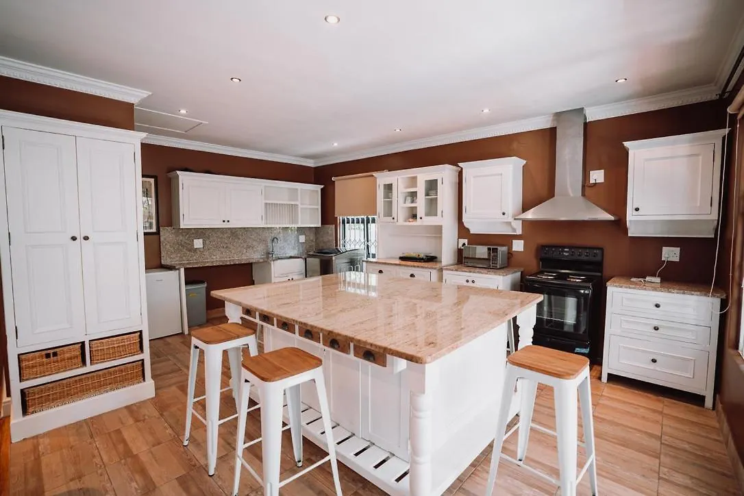 ホテル Rondebosch Luxury Living ケープタウン 0*,